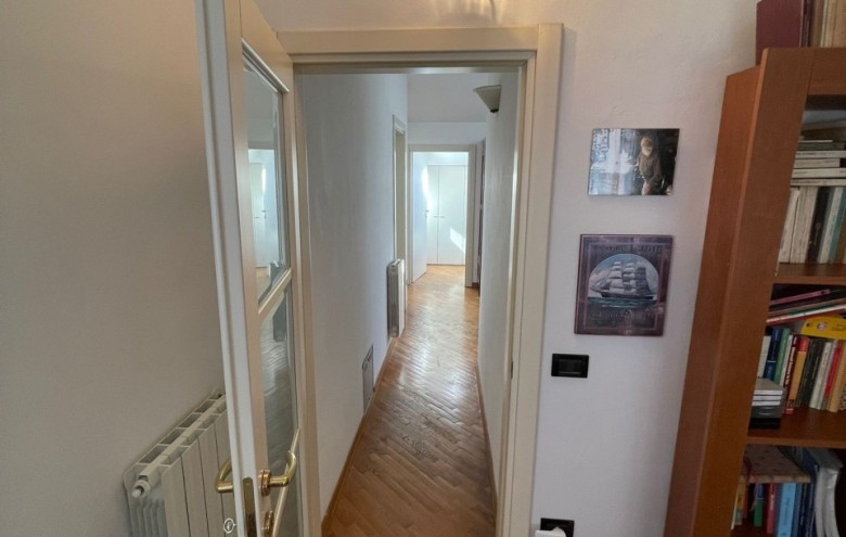 Appartamento in vendita a Camaiore