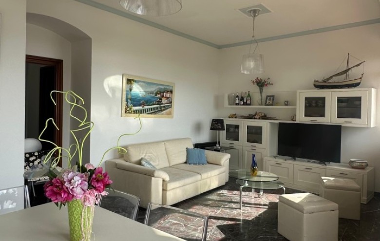 Appartamento in affitto a Camaiore