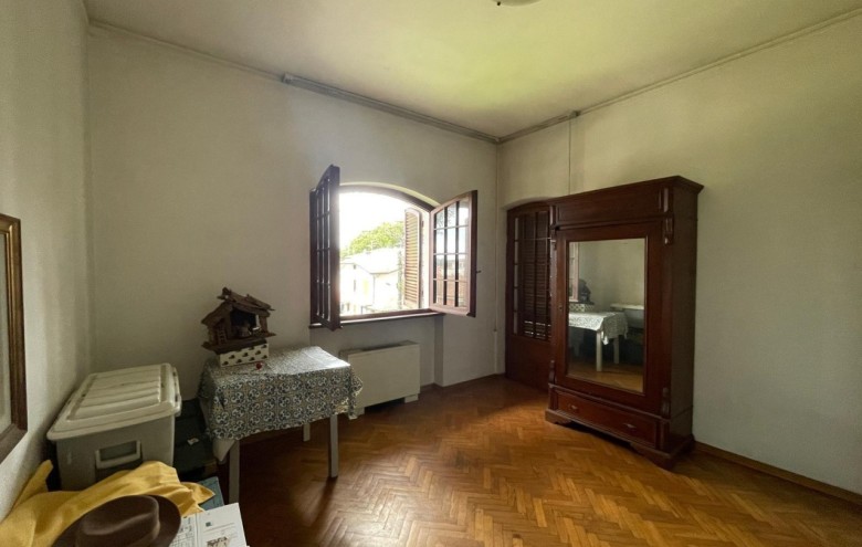 Bifamiliare in vendita a Camaiore