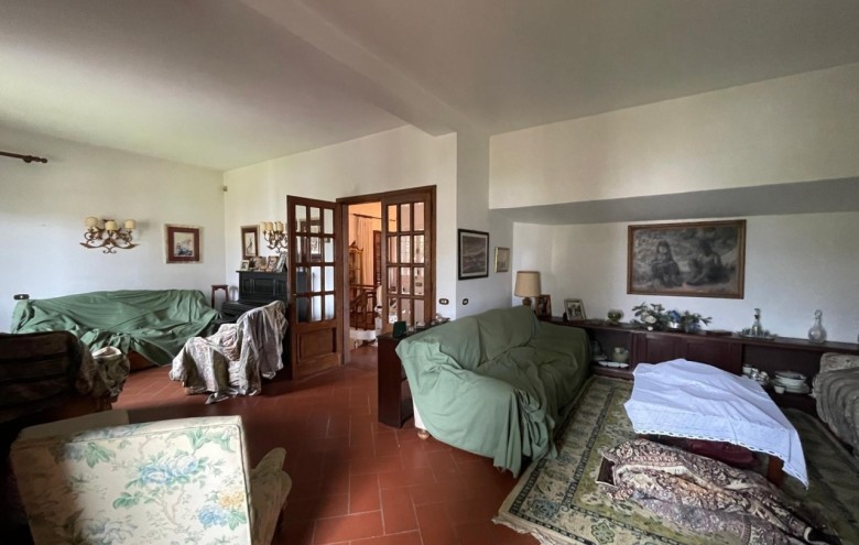 Bifamiliare in vendita a Camaiore