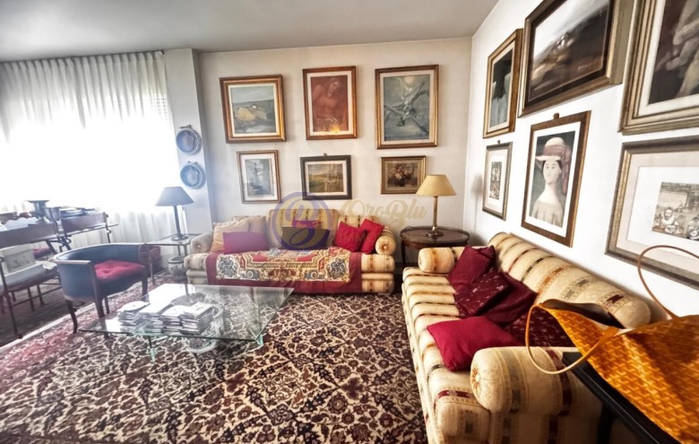 Appartamento in vendita a Camaiore