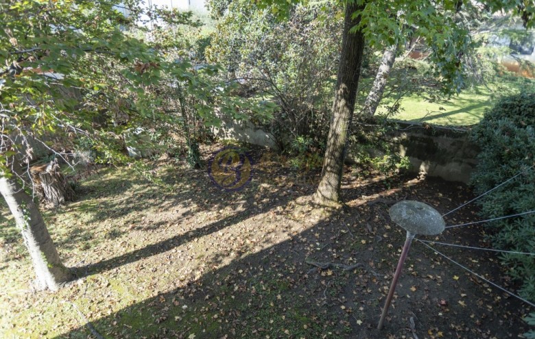 Bifamiliare in vendita a Camaiore