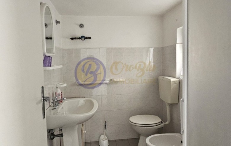 Bifamiliare in vendita a Camaiore