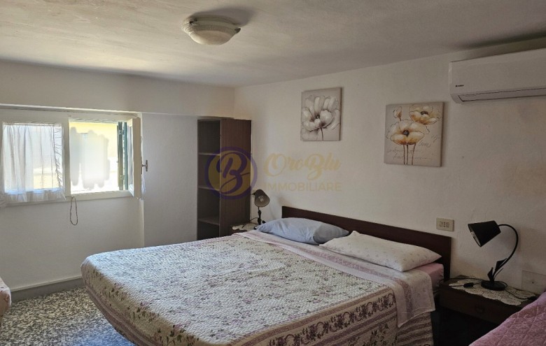 Bifamiliare in vendita a Camaiore