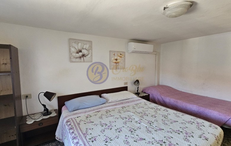 Bifamiliare in vendita a Camaiore