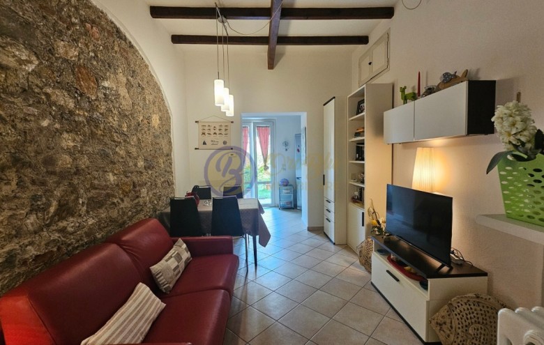 Villetta a schiera in vendita a Camaiore