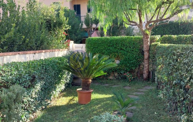 Villetta a schiera in vendita a Camaiore