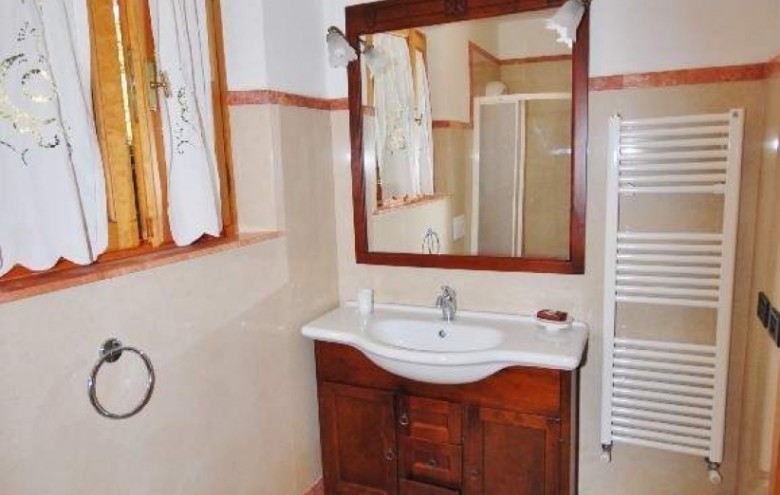 Villa singola in affitto a Pietrasanta