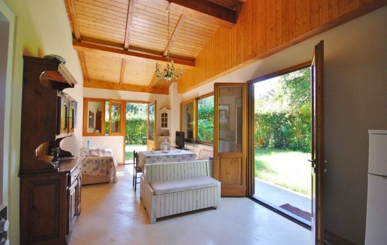 Villa singola in affitto a Pietrasanta