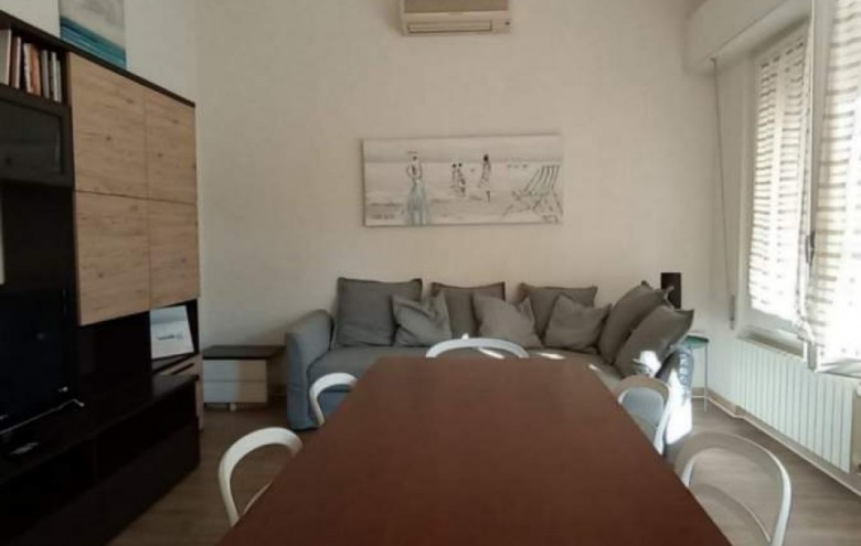 Villa singola in affitto a Pietrasanta