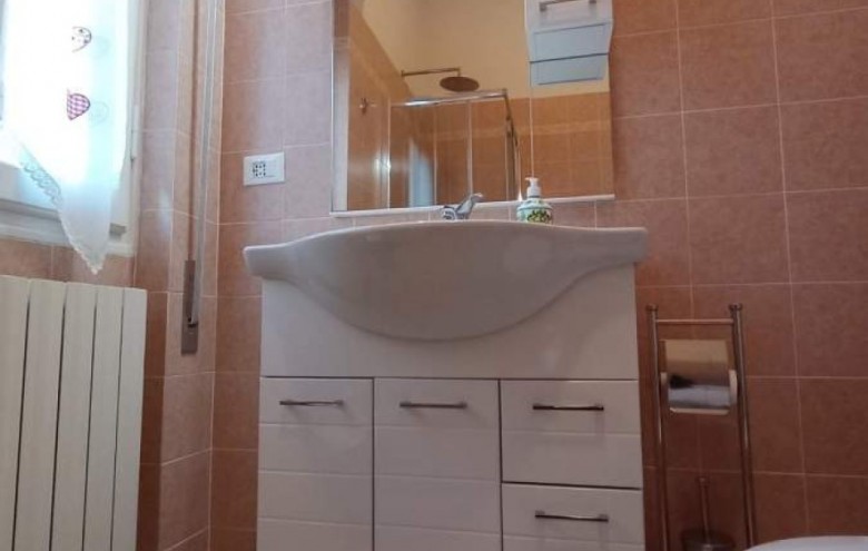 Villa singola in affitto a Pietrasanta