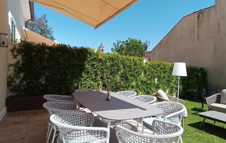 Bifamiliare in affitto a Pietrasanta