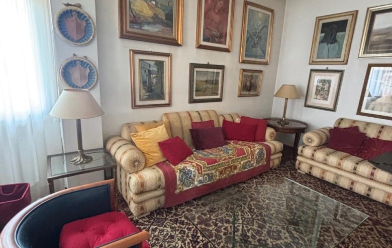 Appartamento in vendita a Camaiore