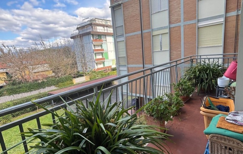 Appartamento in vendita a Camaiore