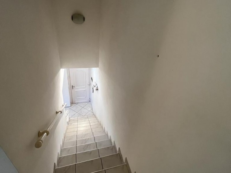 Bifamiliare in vendita a Camaiore
