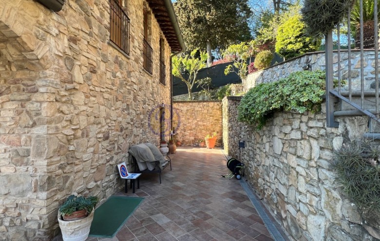 Villa singola in vendita a Massarosa