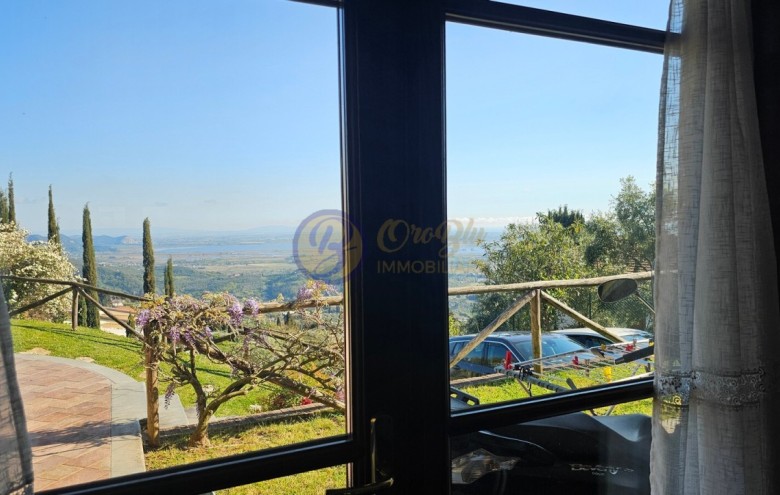 Villa singola in vendita a Massarosa