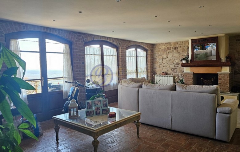 Villa singola in vendita a Massarosa