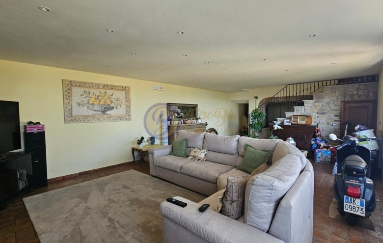 Villa singola in vendita a Massarosa