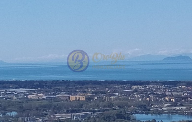 Villa singola in vendita a Massarosa