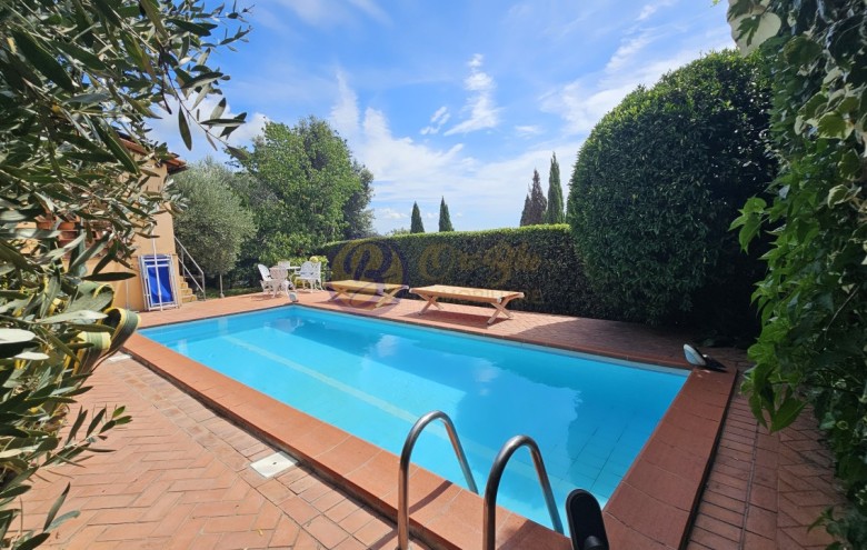 Villa singola in vendita a Massarosa