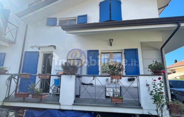 Villa singola in vendita a Massarosa