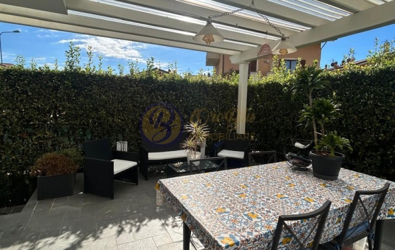 Villa singola in vendita a Massarosa