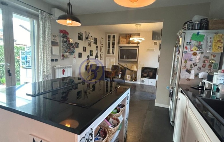 Villa singola in vendita a Massarosa