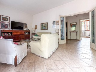 Villa singola in vendita a Marina di Pietrasanta