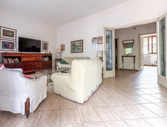 Villa singola in vendita a Marina di Pietrasanta