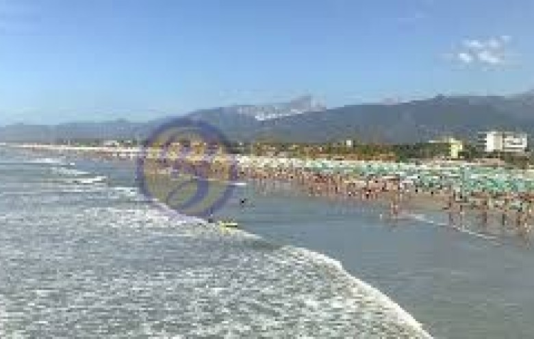 Terreno in vendita a Pietrasanta