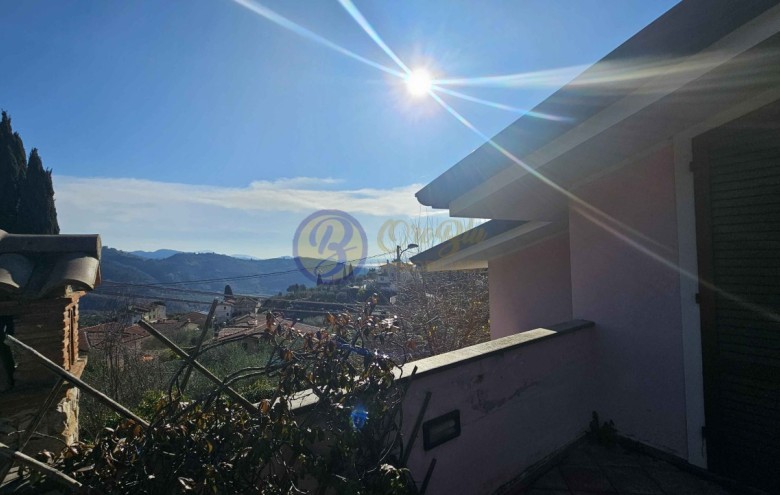 Villa singola in vendita a Massarosa