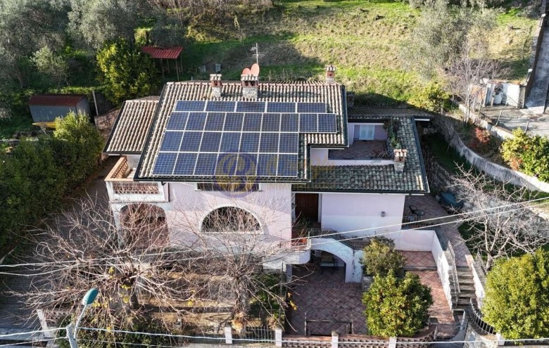 Villa singola in vendita a Massarosa