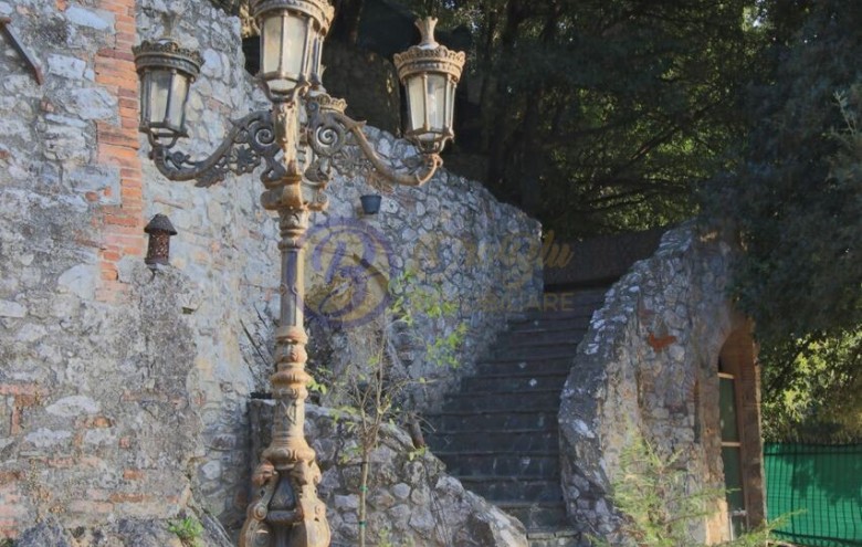 Villa singola in vendita a Massarosa