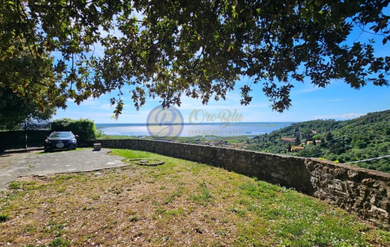 Villa singola in vendita a Massarosa