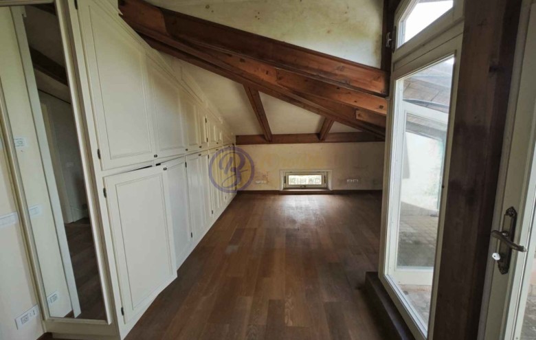 Villa singola in vendita a Massarosa