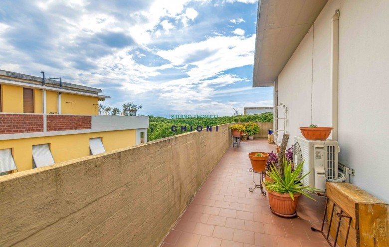 Attico in vendita a Carrara