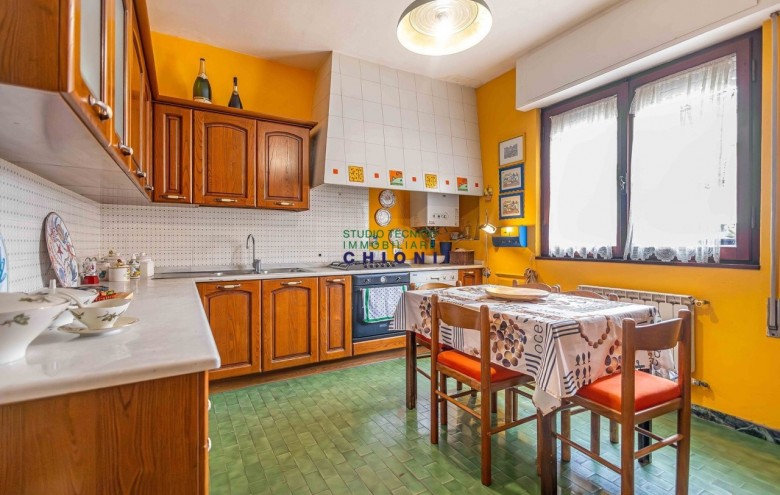 Attico in vendita a Carrara