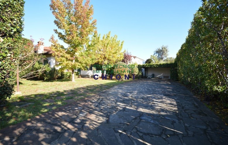 Villa singola in vendita a Forte dei Marmi