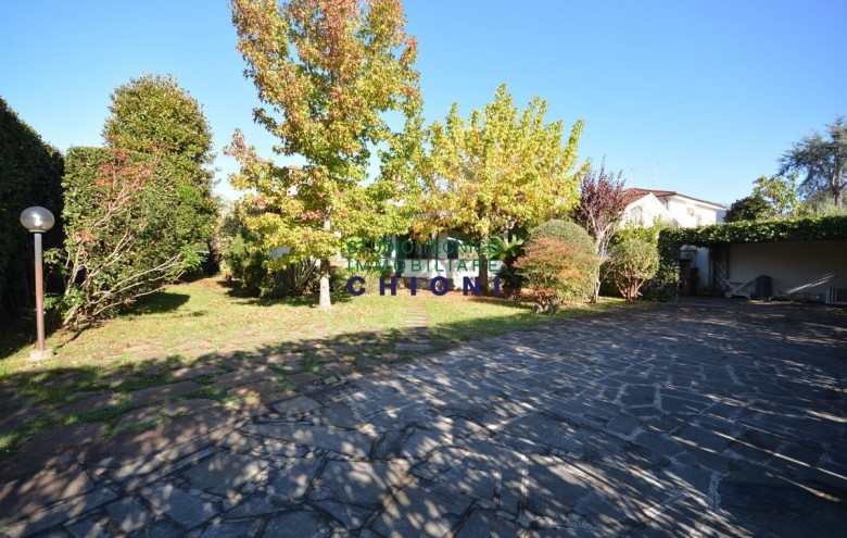 Villa singola in vendita a Forte dei Marmi