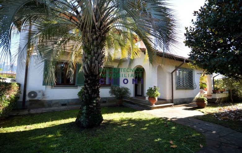 Villa singola in vendita a Forte dei Marmi