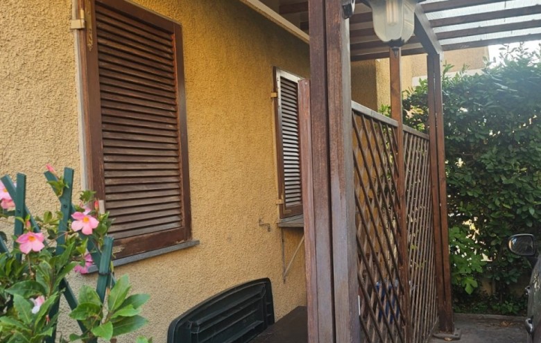 Bifamiliare in vendita a Pietrasanta