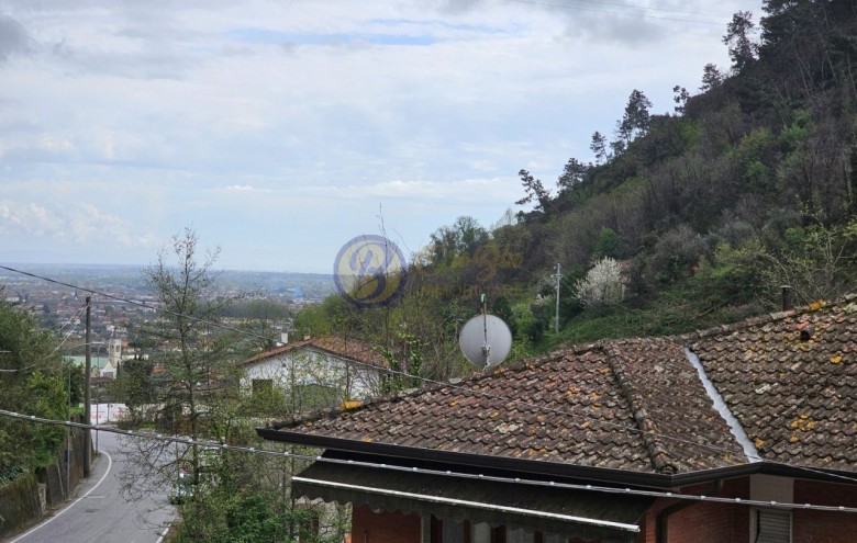 Villa singola in vendita a Pietrasanta