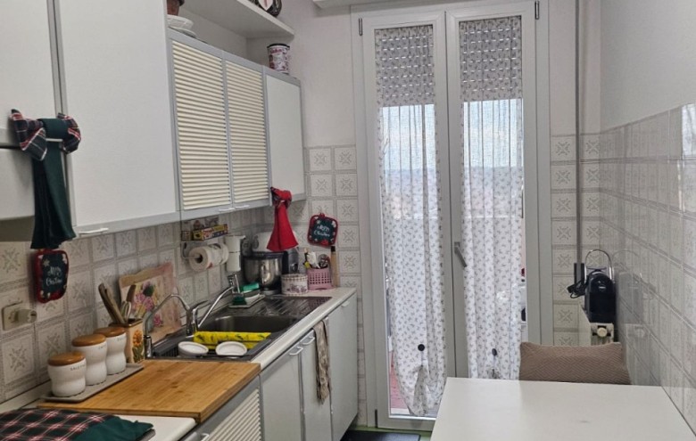 Appartamento in vendita a Seravezza