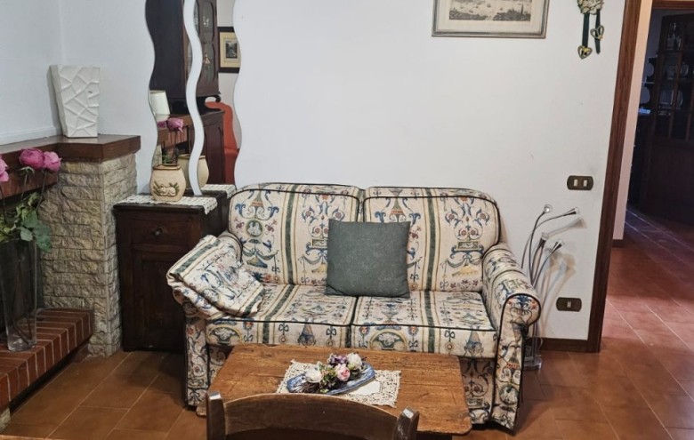 Appartamento in vendita a Seravezza