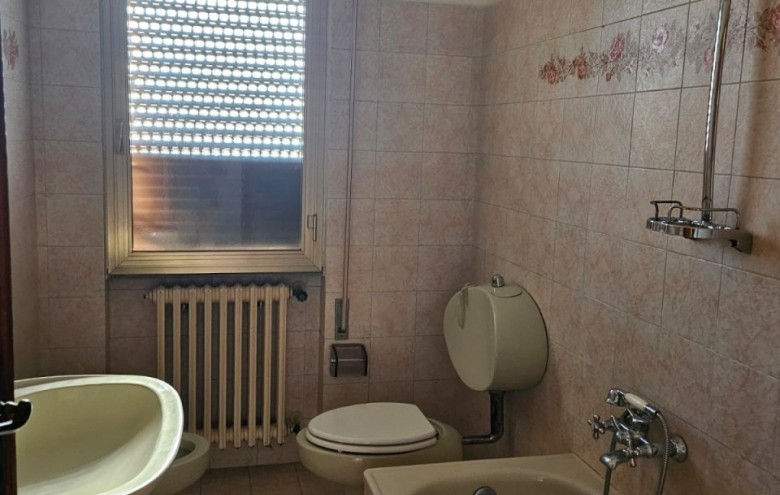 Appartamento in vendita a Seravezza