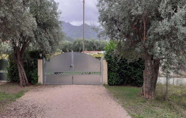 Villa singola in vendita a Seravezza