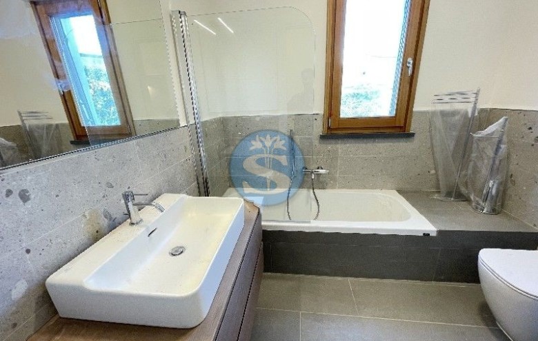 Villa singola in affitto a Pietrasanta