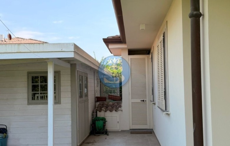 Villa singola in affitto a Pietrasanta