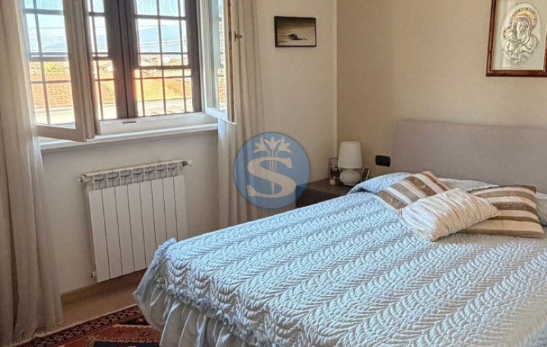 Villa singola in affitto a Pietrasanta